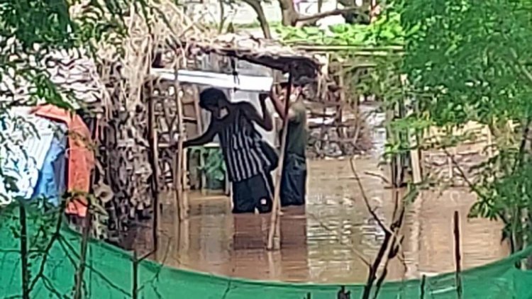 หนีตายอลหม่าน“เตี้ยนหมู่”ถล่มเกาะโนแมนแลนด์กลางแม่น้ำเมยจมมิด